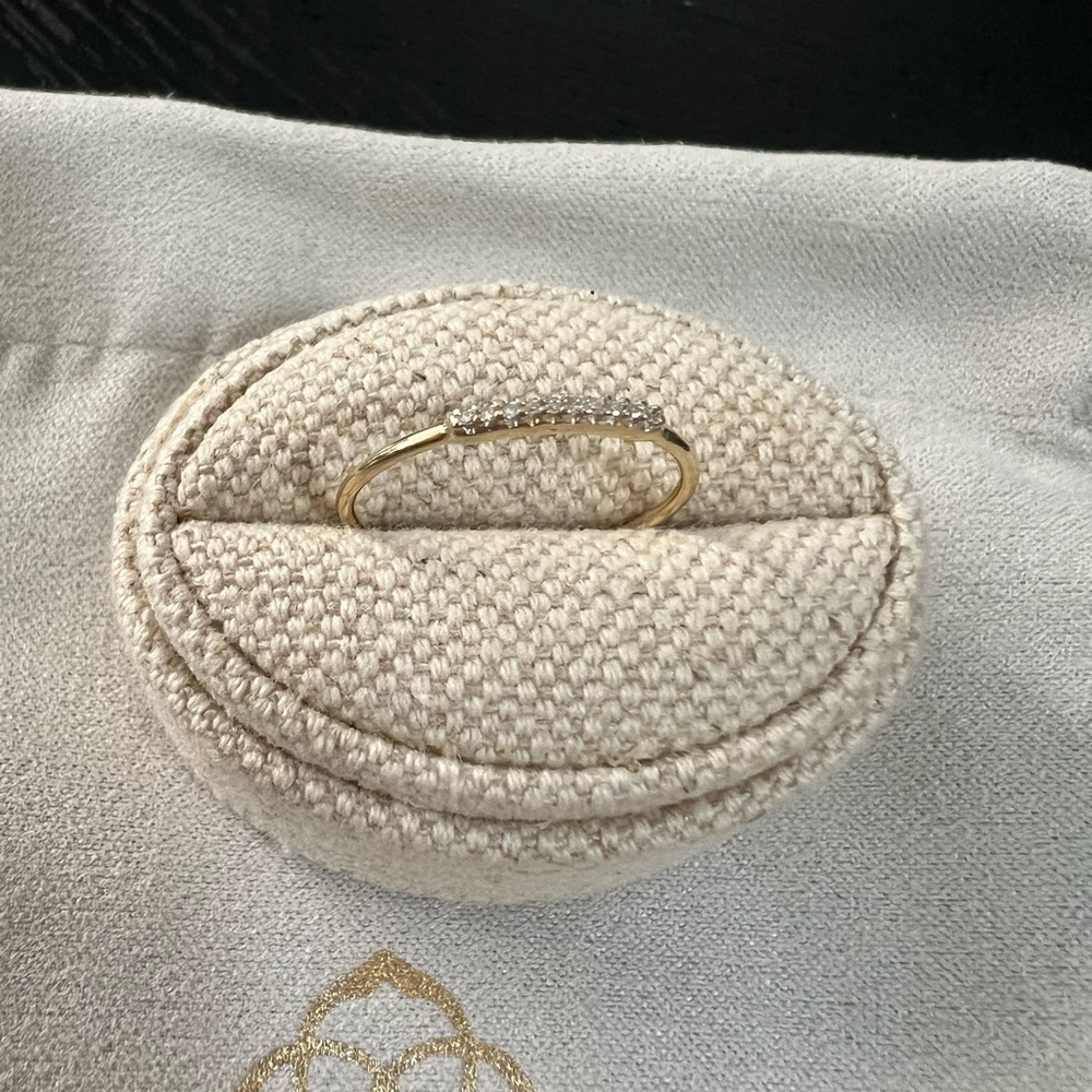 Kendra Scott Mila Ring 14K yellow gold - white diamonds- size 6.  Hard to find